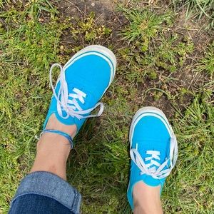 Vans blue authentic